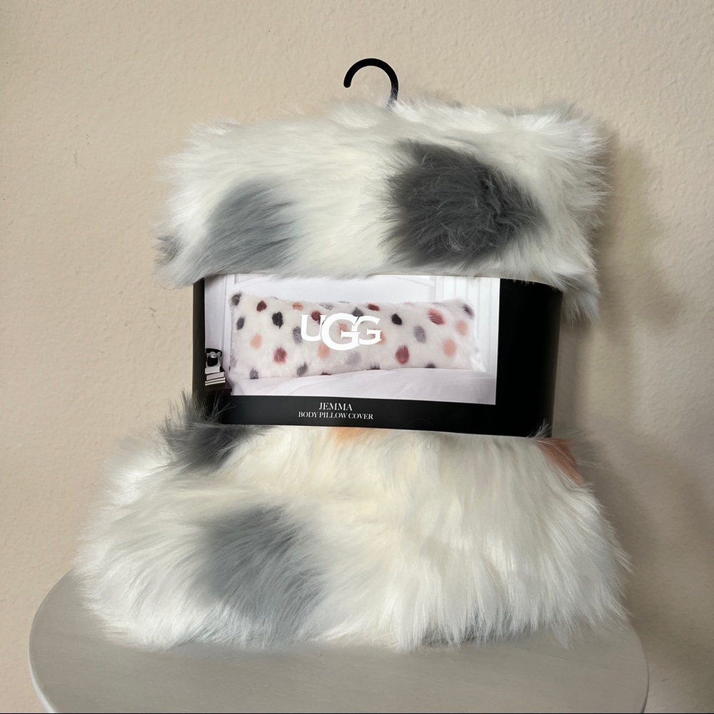 UGG Jemma Body Pillow Cover in LA Sunset